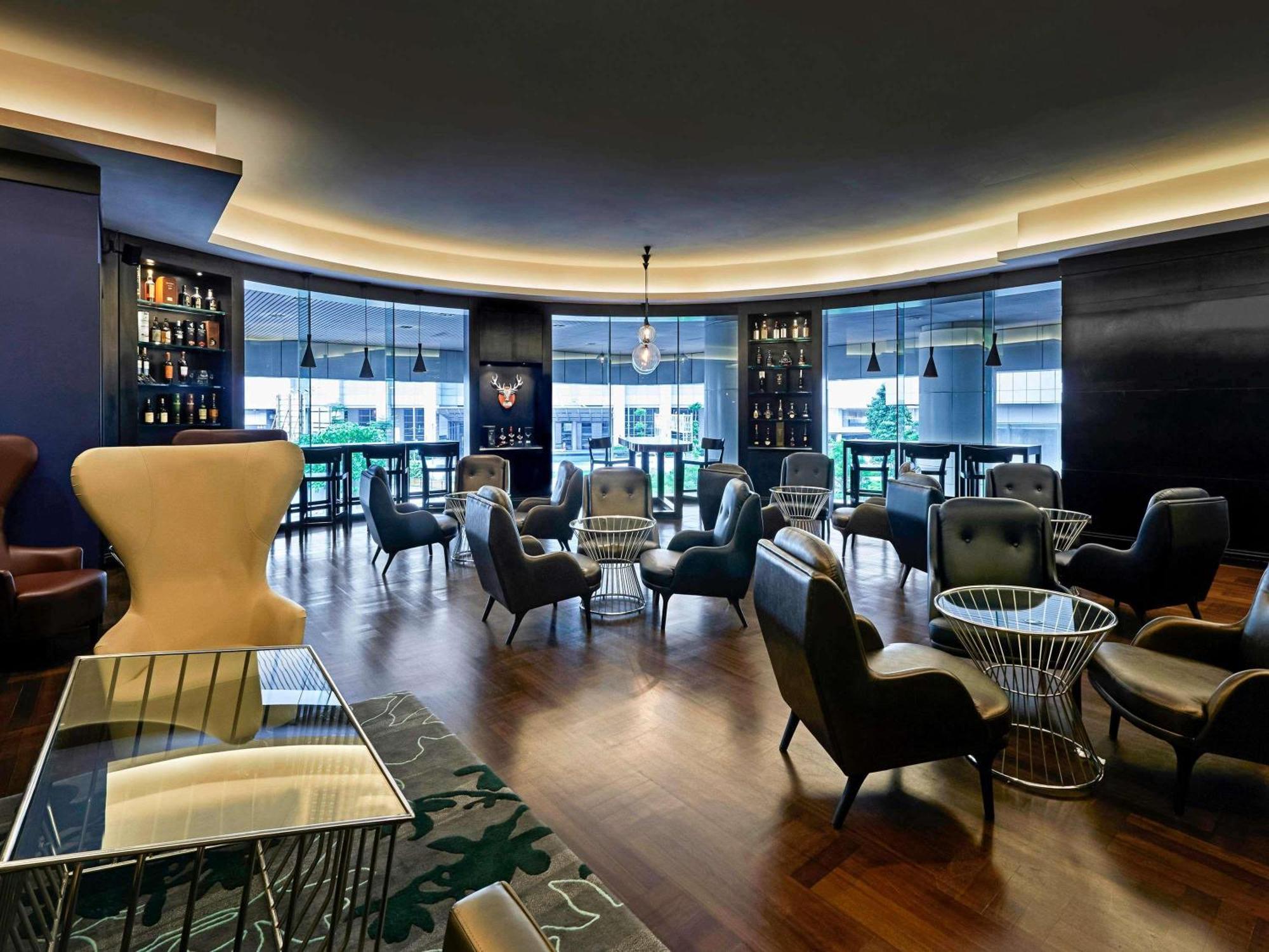 Pullman Kuala Lumpur City Centre Hotel & Residences — Photos 2
