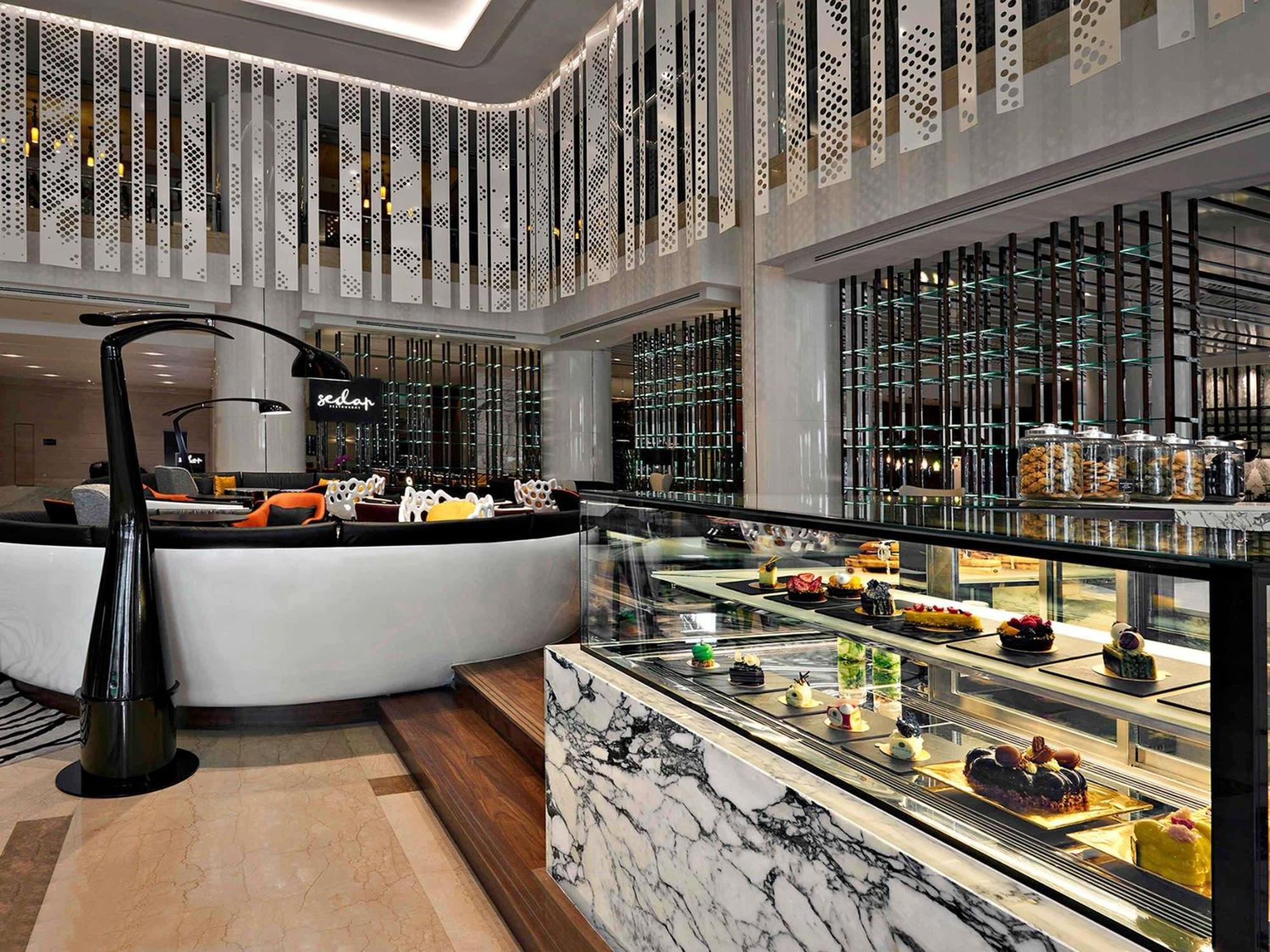 Pullman Kuala Lumpur City Centre Hotel & Residences — Photos 3